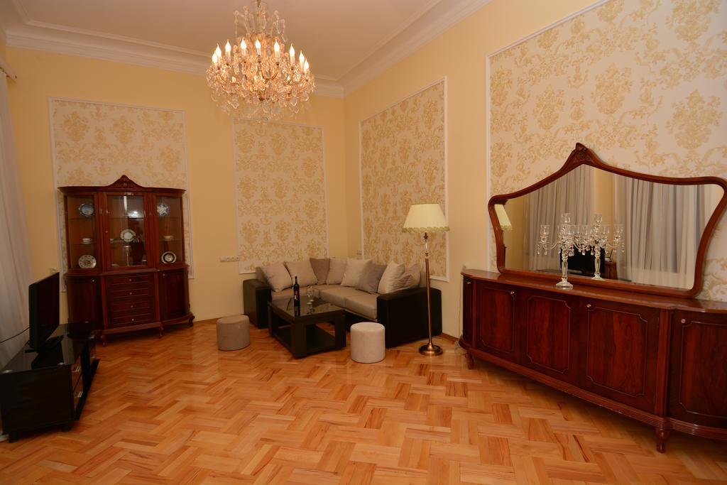 Отель Golden Vintage Тбилиси Экстерьер фото